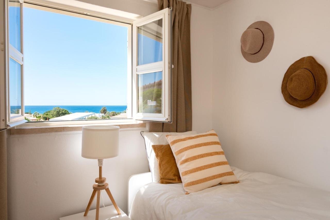 Beach Villa With Ocean View And Rooftop Cinema Guia  Buitenkant foto
